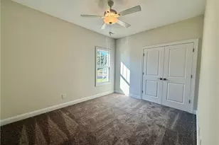 1046 White Plains Dr, Fayetteville, NC 28312 - Photo 13