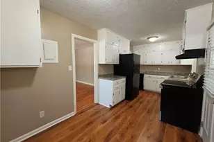 1905 White St, Fayetteville, NC 28305 - Photo 3