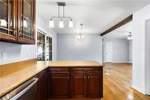 805 Shadowlawn Dr, Fayetteville, NC 28303 - Photo 15