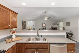 2921 Brookberry Ct, Fayetteville, NC 28306 - Photo 17