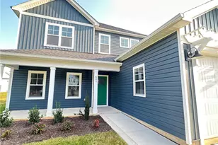 641 Acacia St, Vass, NC 28394 - Photo 7