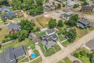 305 E 11th St, Lumberton, NC 28358 - Photo 45