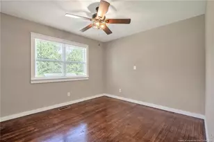 604 Roundtree Dr, Fayetteville, NC 28303 - Photo 15