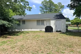 1944 Westhill Dr, Fayetteville, NC 28304 - Photo 13