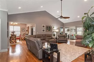 3021 Bankhead Dr, Fayetteville, NC 28306 - Photo 9