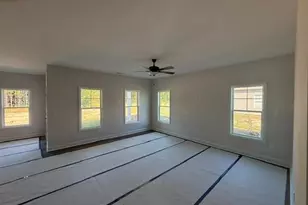 138 Pne Vis Wy, Sanford, NC 27332 - Photo 3