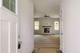 40 Quarter Ct, Spring Lake, NC 28390 - Photo 3