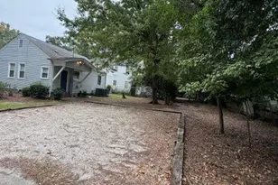 1607 N Cedar St, Lumberton, NC 28358 - Photo 13
