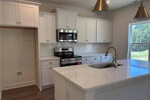 372 Travelers Wy, Lillington, NC 27546 - Photo 7