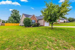 266 Timberline Dr, Sanford, NC 27332 - Photo 3