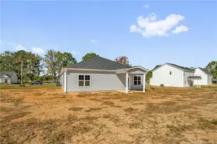 365 Thorntons Creek Dr, Erwin, NC 28376 - Photo 41