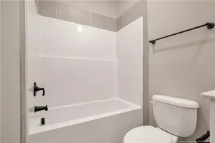 380 Thorntons Creek Dr, Erwin, NC 28339 - Photo 27