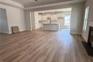 380 Thorntons Creek Dr, Erwin, NC 28339 - Photo 5