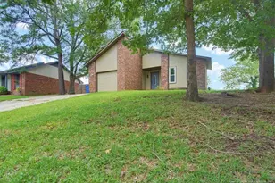 6941 Melbourne Dr, Fayetteville, NC 28314 - Photo 5