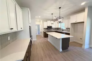630 Grand Griffon Wy, Lillington, NC 27546 - Photo 5