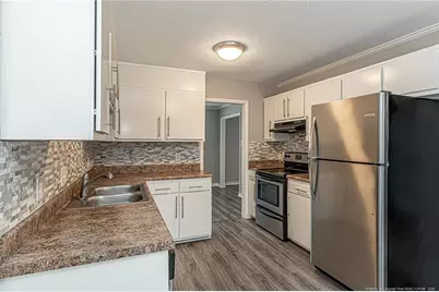 2122 Birchcreft Drive, Fayetteville, NC 28304 - Photo 15