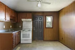 1045 Rulnick St, Fayetteville, NC 28306 - Photo 5
