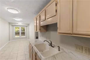 216 Fair Oaks Dr, Fayetteville, NC 28311 - Photo 9