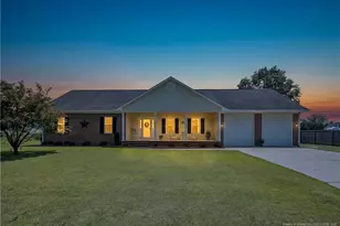 1916 Pineville Dr, Hope Mills, NC 28348 - Photo 5