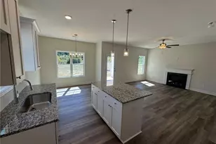 189 Ashley Hts Dr Lot 41, Aberdeen, NC 28315 - Photo 3
