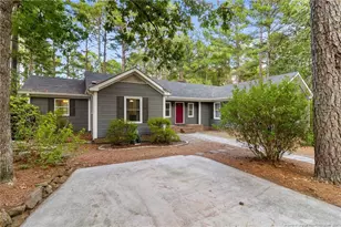 16401 Lakeshore Dr, Wagram, NC 28396 - Photo 11