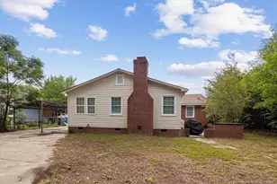 1310 Camelot Dr, Fayetteville, NC 28304 - Photo 23