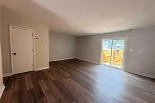 1422 Tangora Ln, Fayetteville, NC 28304 - Photo 5