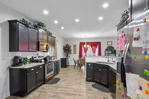 4425 Narrow Pine Ct, Parkton, NC 28371 - Photo 21