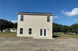 123 Velton St, Lumberton, NC 28358 - Photo 3