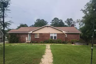 2061 Wood Duck Dr SW, Fayetteville, NC 28304 - Photo 9