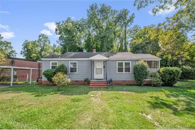 104 E Cottingham Street, Maxton, NC 28364 - Photo 1