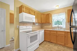 8137 Rockfish Rd, Raeford, NC 28376 - Photo 7