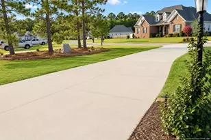 1918 Sunshine Ct, Hope Mills, NC 28348 - Photo 5