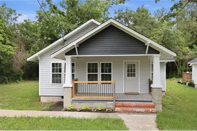 98 S Fayetteville Street, Parkton, NC 28371 - Photo 1