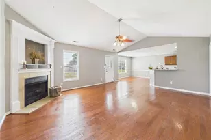 639 Corsegan Rd, Fayetteville, NC 28306 - Photo 5