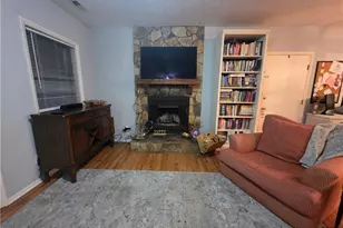 1857 Tryon Dr, Fayetteville, NC 28303 - Photo 5