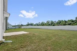 17 W Emily Gardens Dr, Selma, NC 27576 - Photo 3