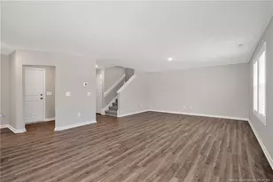 17 W Emily Gardens Dr, Selma, NC 27576 - Photo 5