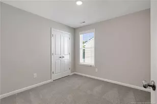 17 W Emily Gardens Dr, Selma, NC 27576 - Photo 21