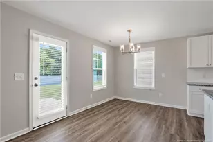17 W Emily Gardens Dr, Selma, NC 27576 - Photo 7
