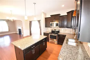 1072 Ronald Reagan Drive, Fayetteville, NC 28311 - Photo 7