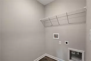 25 W Emily Gardens Rd, Selma, NC 27576 - Photo 31