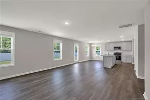 25 W Emily Gardens Rd, Selma, NC 27576 - Photo 5