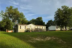 7213 Bronstein Dr, Parkton, NC 28371 - Photo 25