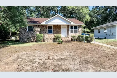 940 Fleetwood Drive, Fayetteville, NC 28305 - Photo 1