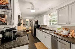 202 Hull Rd, Fayetteville, NC 28303 - Photo 11