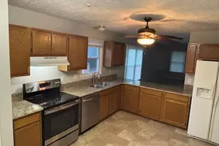 7171 Mazarron Dr, Fayetteville, NC 28314 - Photo 3