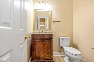 266 Courtyard Ln, Fayetteville, NC 28303 - Photo 25