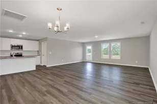 8 W Emily Gardens Dr, Selma, NC 27576 - Photo 5