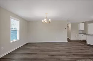 31 E Emily Gardens Dr, Selma, NC 27576 - Photo 9